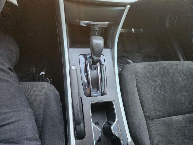 Photo of 2013 Alabaster Silver Metallic Honda Accord