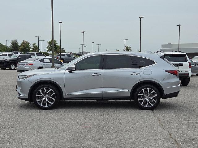 Photo of 2023 Lunar Silver Metallic Acura MDX