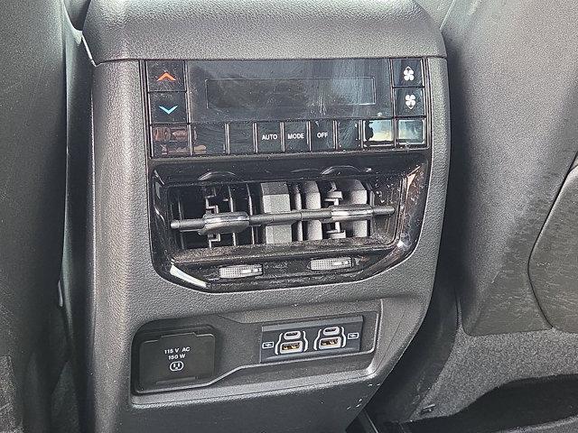 Photo of 2024 Bright White Clearcoat Jeep Grand Cherokee L