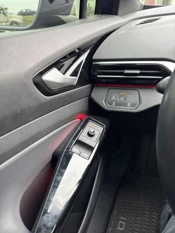 Photo of 2021 Blue Dusk Volkswagen ID.4