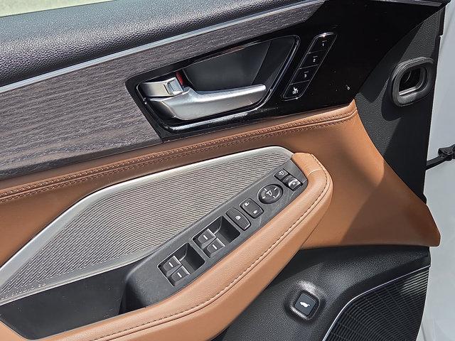 Photo of 2022 Liquid Carbon Metallic Acura MDX