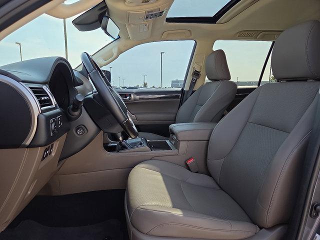 Photo of 2023 NEBULA GRAY PEA Lexus GX 460