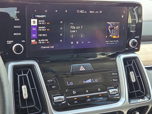 Photo of 2022 Wolf Gray Kia Sorento