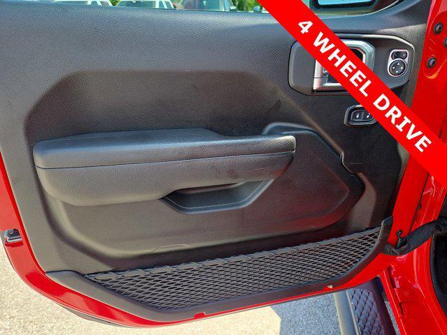 Photo of 2023 Firecracker Red Clearcoat Jeep Gladiator