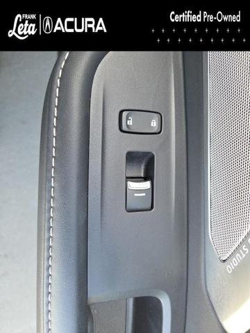 Photo of 2023 Gray Acura RDX