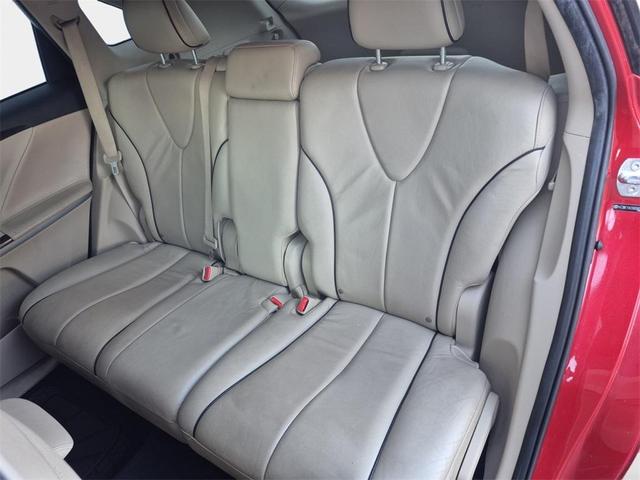 Photo of 2009 Red Toyota Venza