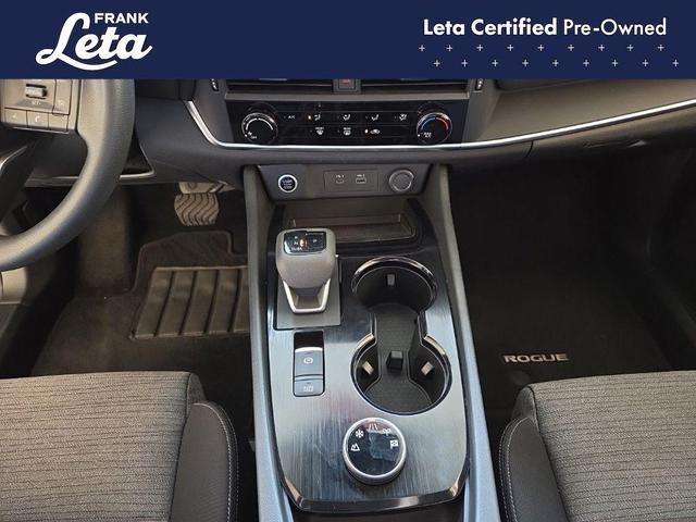 Photo of 2021 Caspian Blue Nissan Rogue