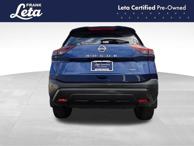 Photo of 2021 Caspian Blue Nissan Rogue