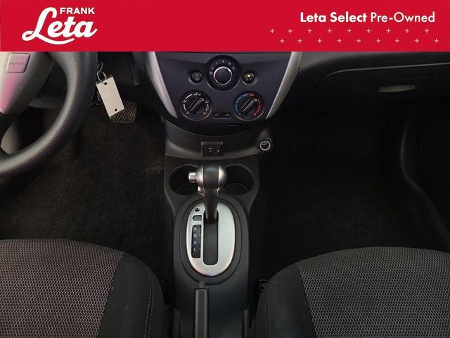 Photo of 2019 White Nissan Versa