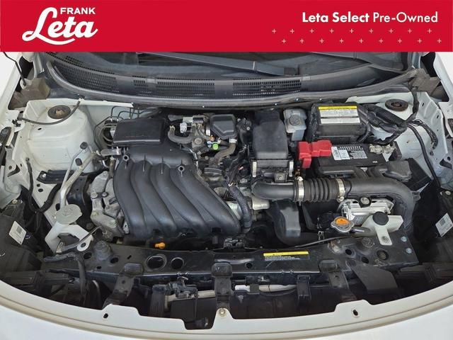 Photo of 2019 White Nissan Versa