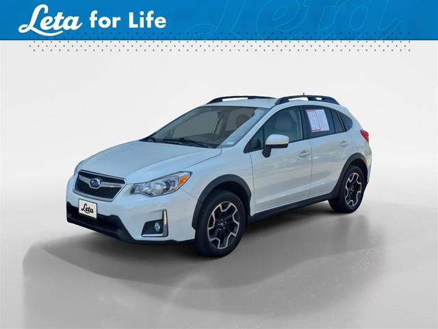 Photo of 2016 Crystal White Pearl Subaru Crosstrek