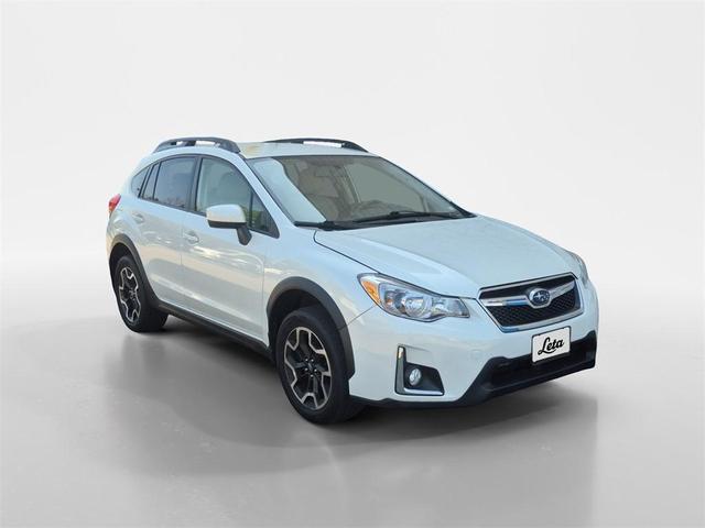 Photo of 2016 Crystal White Pearl Subaru Crosstrek