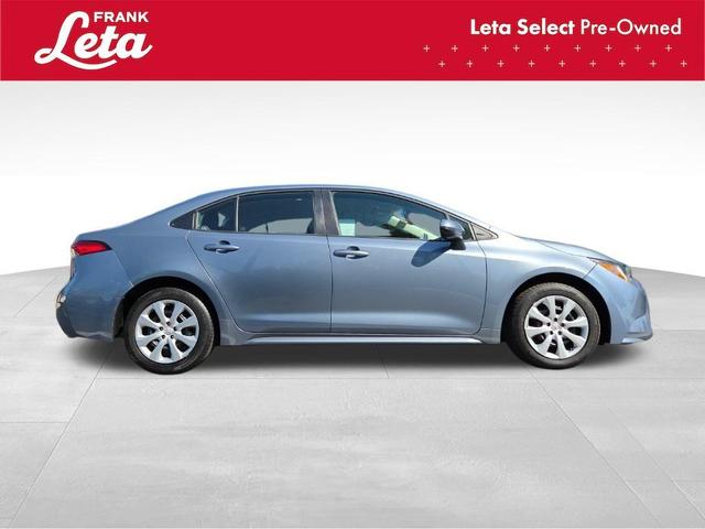 Photo of 2020 Gray Toyota Corolla