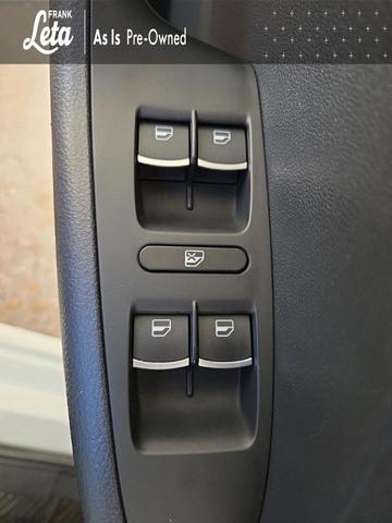 Photo of 2015 White Volkswagen Jetta