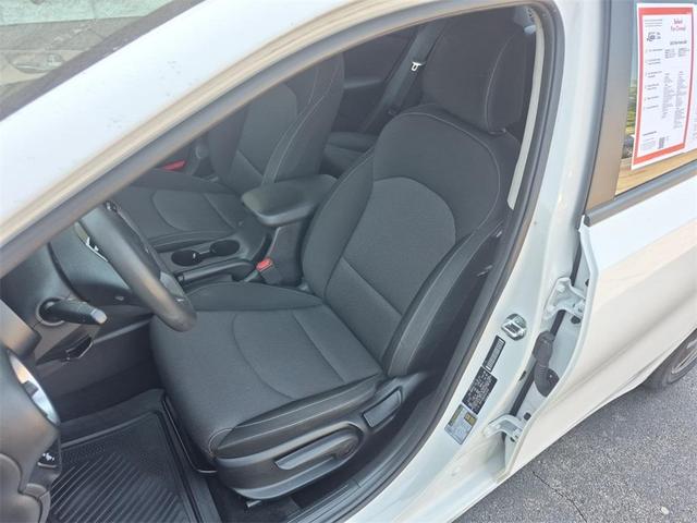 Photo of 2023 White Kia Forte