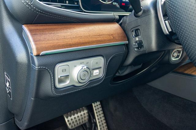 Photo of 2024 Alpine Gray Mercedes-Benz GLS 580