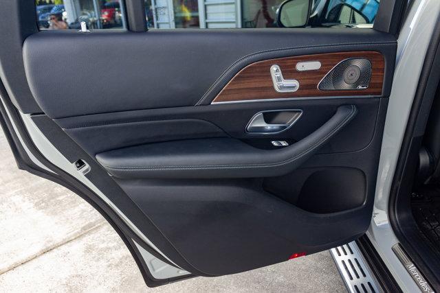 Photo of 2024 Alpine Gray Mercedes-Benz GLS 580