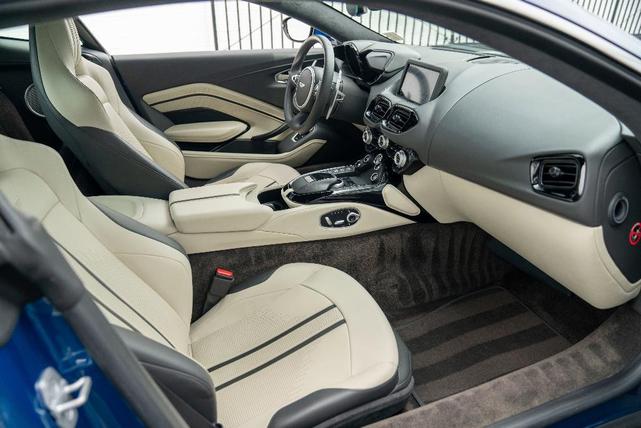 Photo of 2022 Ming Blue Aston Martin Vantage