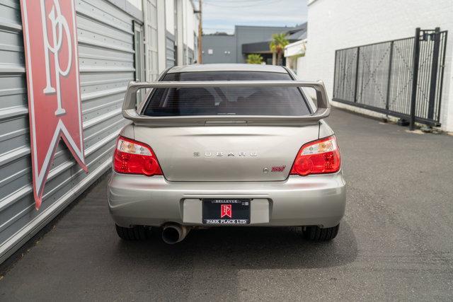 Photo of 2005 Crystal Gray Metallic Subaru Impreza