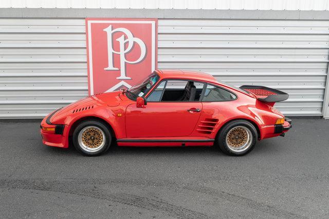 Photo of 1984 Red Porsche 911