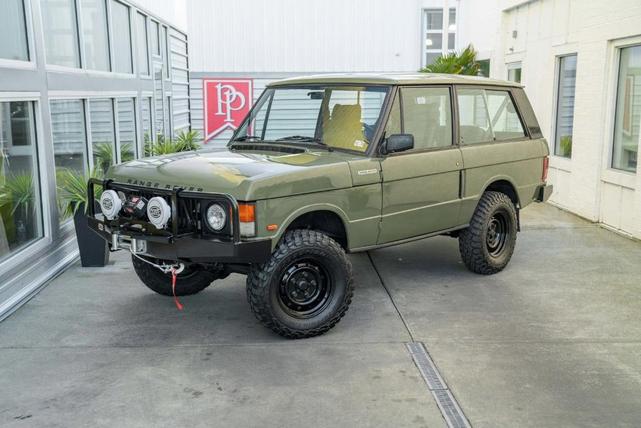 Photo of 1991 Green Land Rover Range Rover