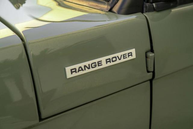 Photo of 1991 Green Land Rover Range Rover