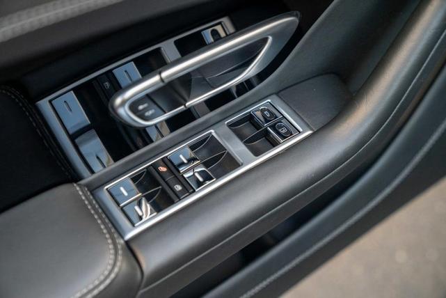 Photo of 2012 Beluga Black Bentley Continental GT