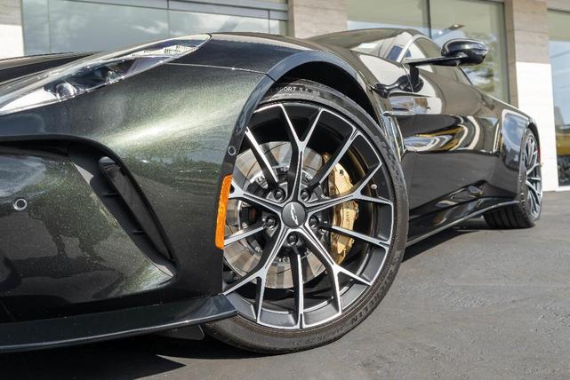 Photo of 2025 Minotaur Green Aston Martin Vantage