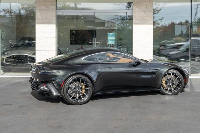 Photo of 2025 Minotaur Green Aston Martin Vantage