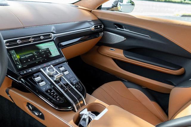 Photo of 2025 Minotaur Green Aston Martin Vantage