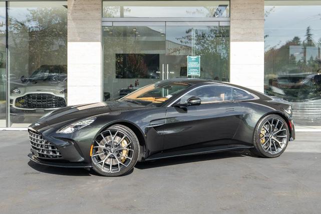 Photo of 2025 Minotaur Green Aston Martin Vantage