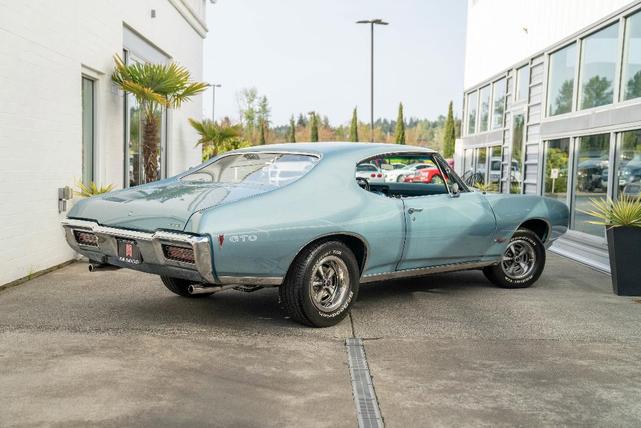Photo of 1968 Nordic Blue Pontiac GTO