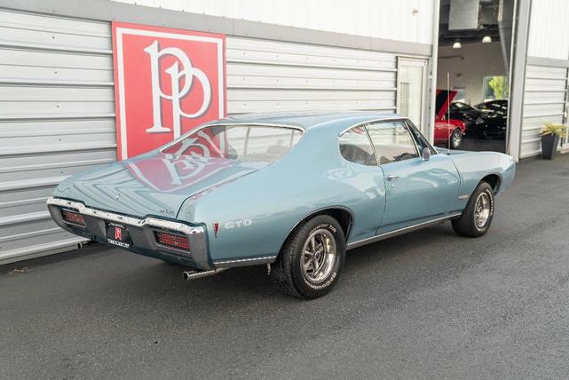 Photo of 1968 Nordic Blue Pontiac GTO
