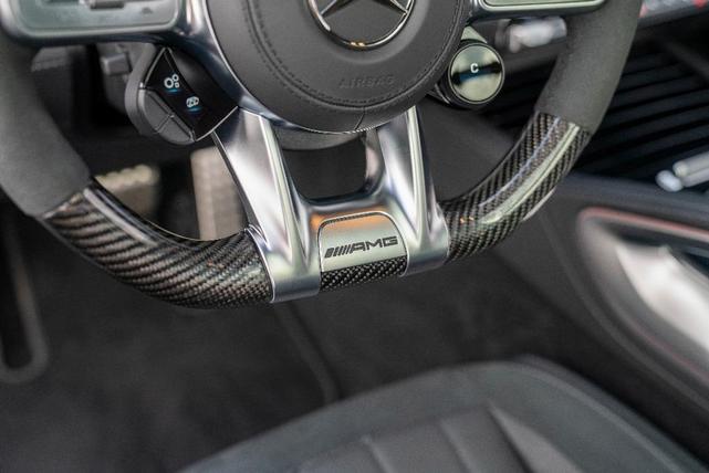 Photo of 2021 Gray Metallic Mercedes-Benz AMG GLS 63