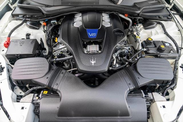 Photo of 2022 Bianco Maserati Ghibli