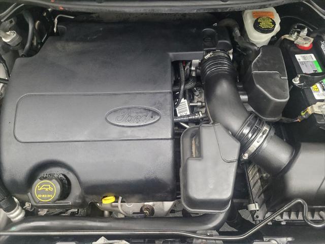 Photo of 2017 Ingot Silver Metallic Ford Explorer
