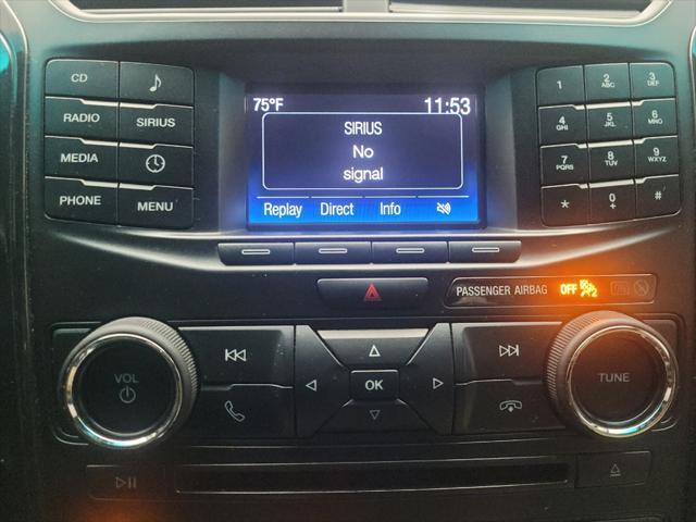 Photo of 2017 Ingot Silver Metallic Ford Explorer