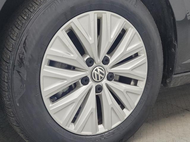 Photo of 2020 Black Uni Volkswagen Jetta