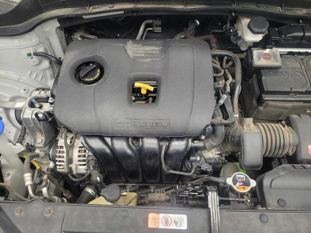 Photo of 2021 Sparkling Silver Kia Soul