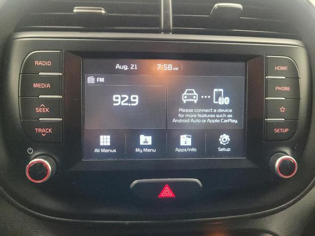 Photo of 2021 Sparkling Silver Kia Soul