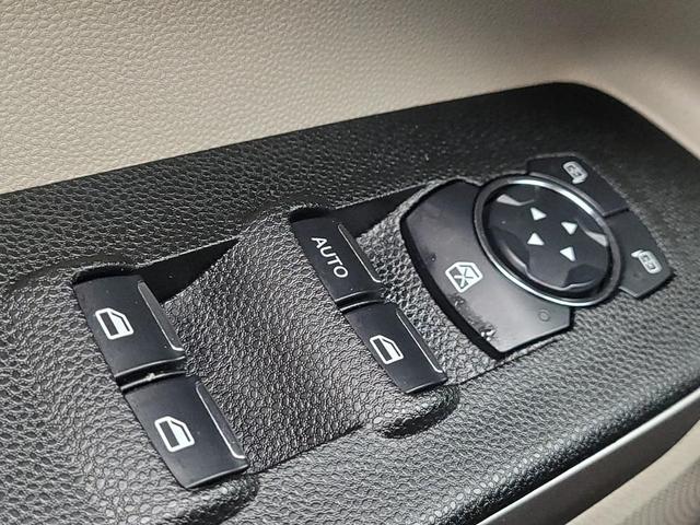 Photo of 2021 Blue Metallic Ford EcoSport