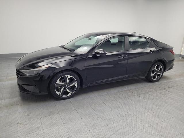 Photo of 2023 Onyx Black Hyundai ELANTRA