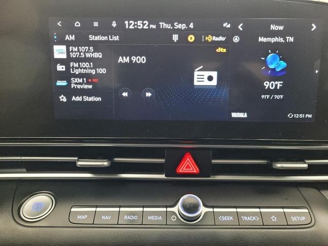 Photo of 2023 Onyx Black Hyundai ELANTRA