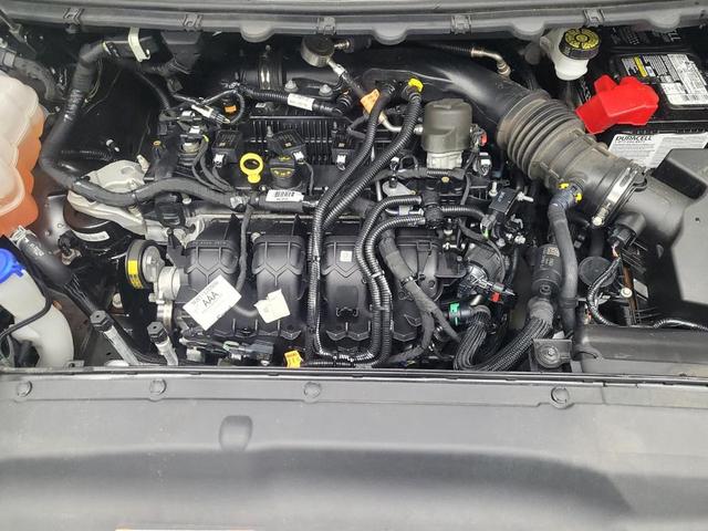 Photo of 2023 Agate Black Metallic Ford Edge
