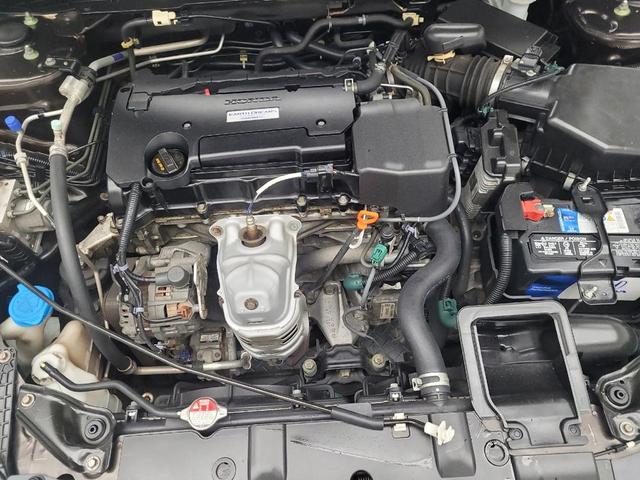 Photo of 2016 Kona Coffee Metallic Honda Accord