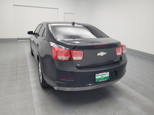 Photo of 2015 Ashen Gray Metallic Chevrolet Malibu