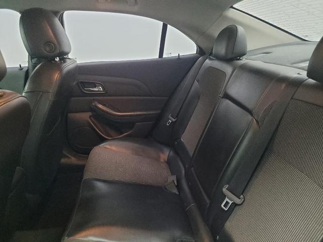 Photo of 2015 Ashen Gray Metallic Chevrolet Malibu