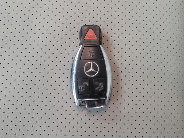 Photo of 2014 Silver Mercedes-Benz C-Class