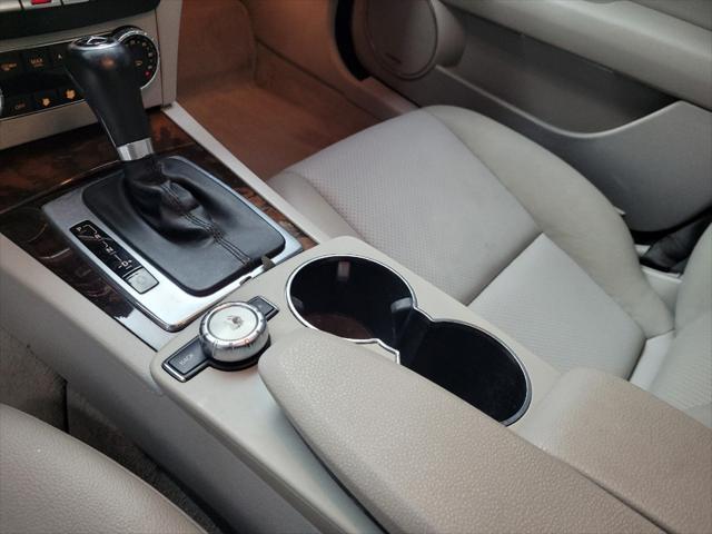 Photo of 2014 Silver Mercedes-Benz C-Class