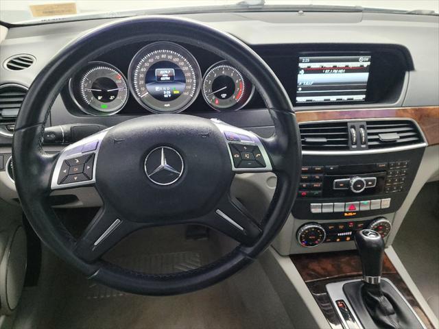 Photo of 2014 Silver Mercedes-Benz C-Class